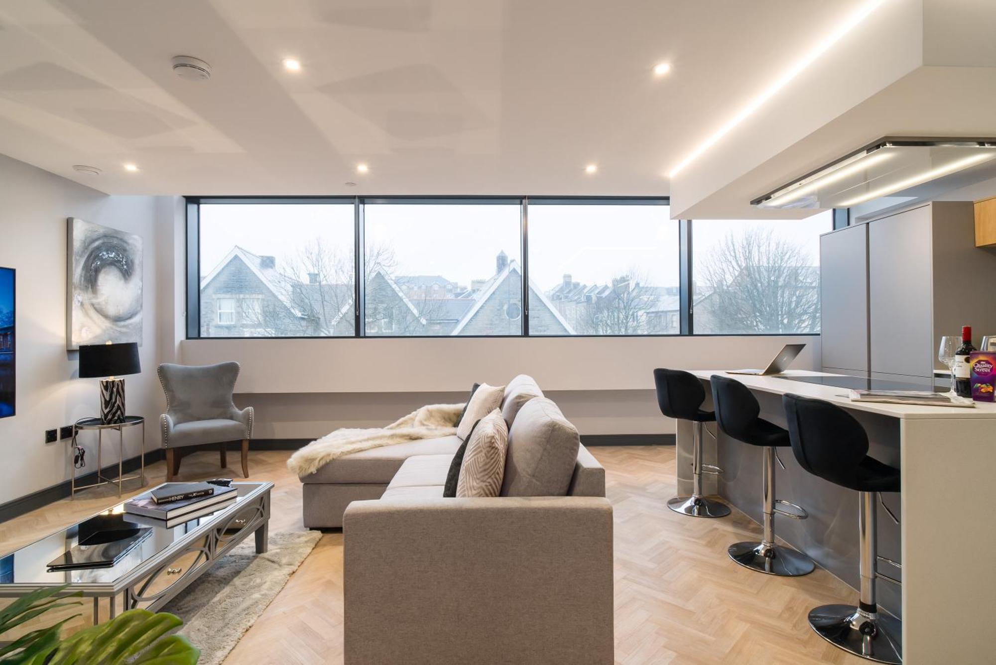 Luxe Apartments, The Moorwell, Parking, Gym - 10Mins Cardiff City Ctr 部屋 写真
